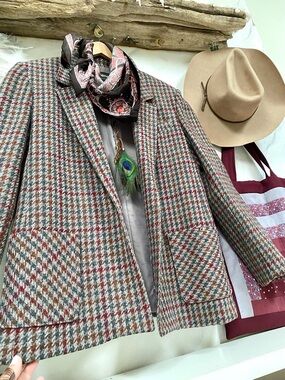 Equestrian Houndstooth boho blazer w country farmhouse southwestern vibe